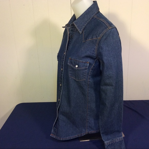 Levis Womens Western Denim shirt with peral snaps size medium - Picture 6 of 7